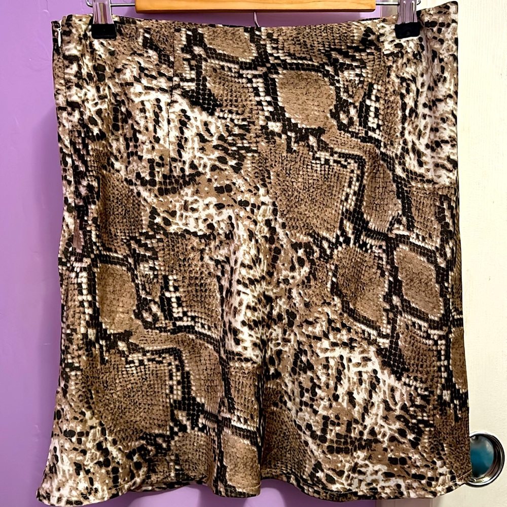 Polly Python Print Skirt - Picture 2 of 5